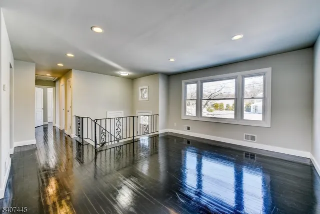 $669,000 | 309 Jamestown Road, Bridgewater, NJ 08807