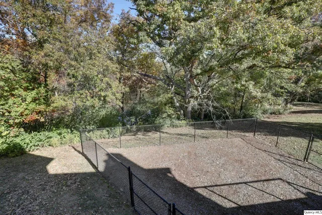 $549,900 | 5585 Woodcrest Drive, Quincy, IL 62305