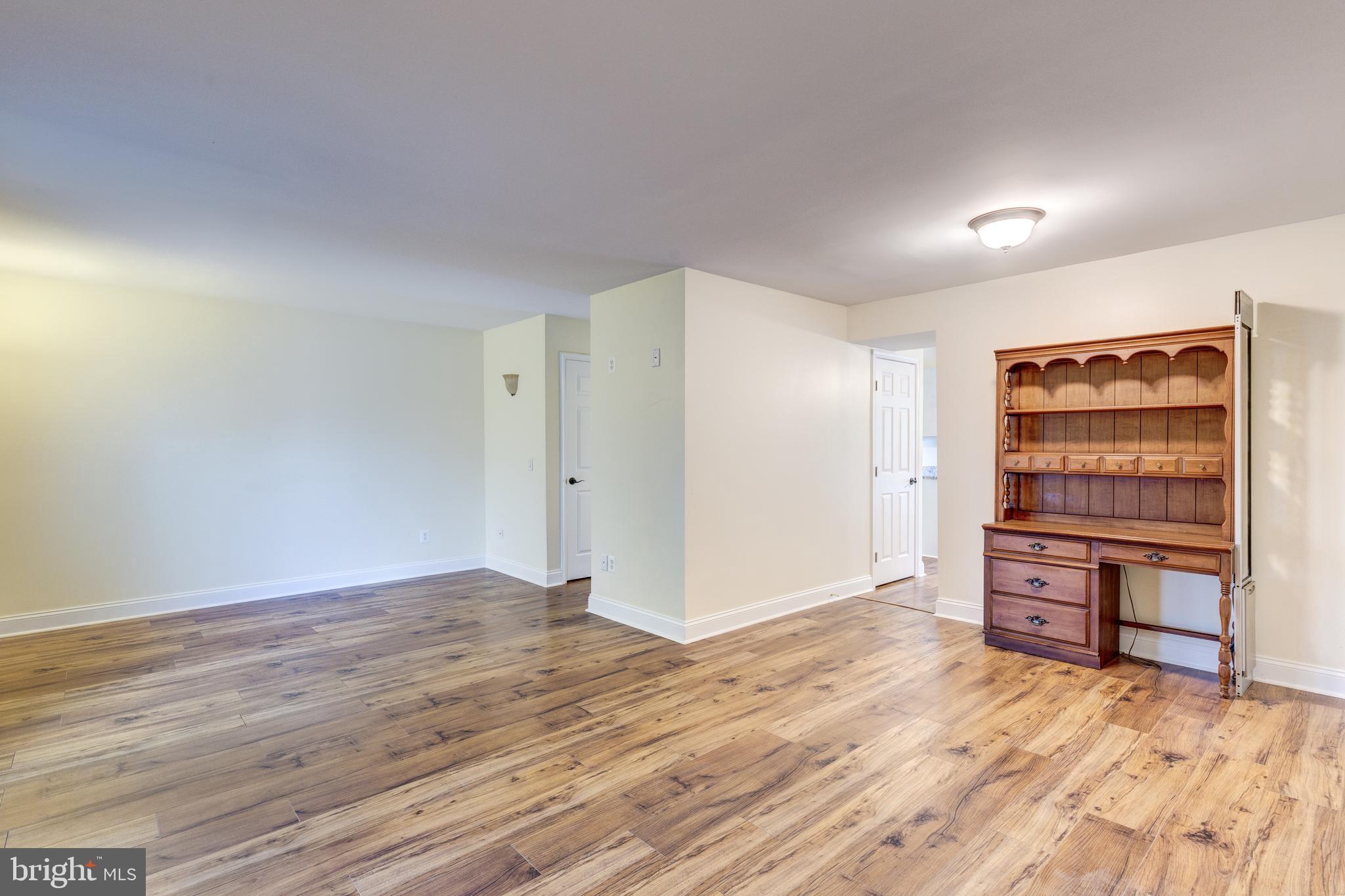 8550 Skipjack Place Pasadena, MD 21122 - Photo 11 of 32