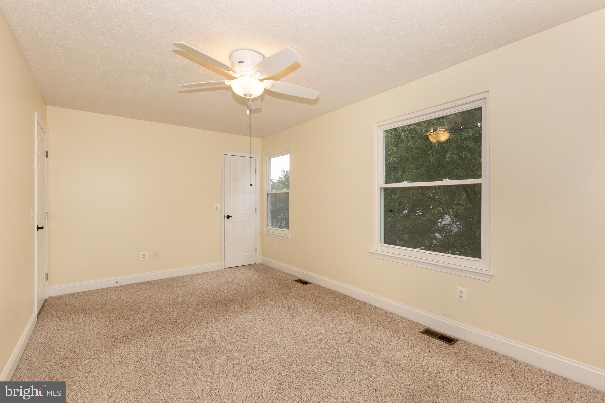 8550 Skipjack Place Pasadena, MD 21122 - Photo 18 of 32