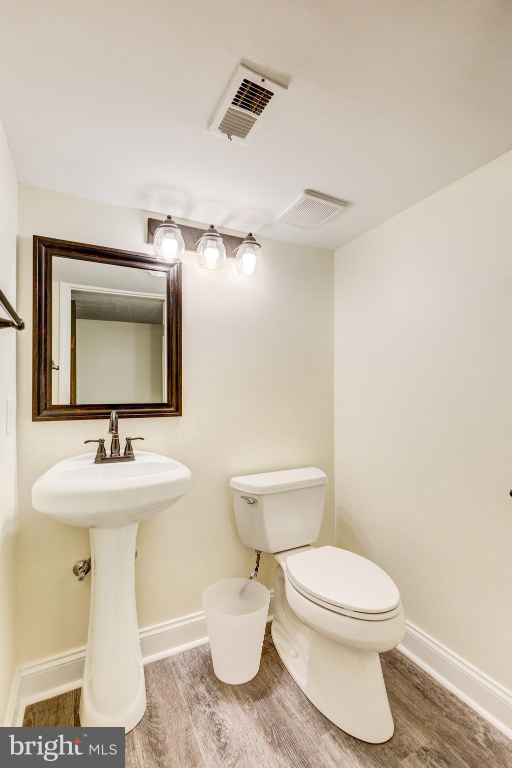 8550 Skipjack Place Pasadena, MD 21122 - Photo 23 of 32