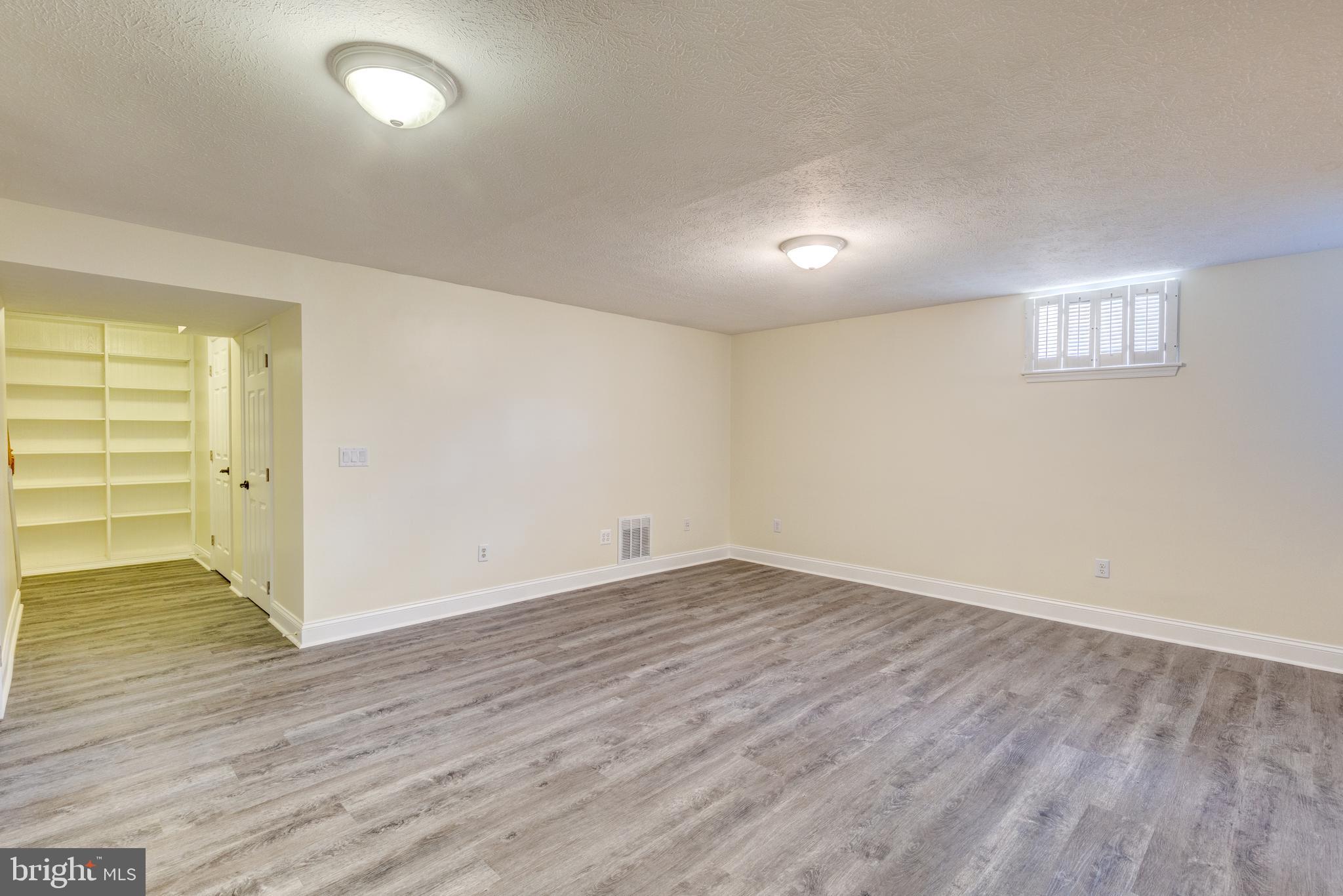 8550 Skipjack Place Pasadena, MD 21122 - Photo 25 of 32