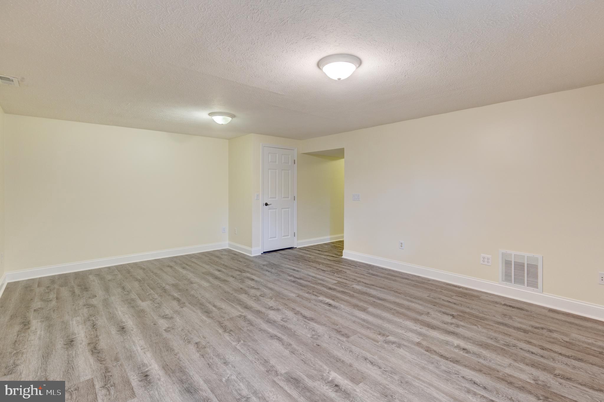 8550 Skipjack Place Pasadena, MD 21122 - Photo 26 of 32