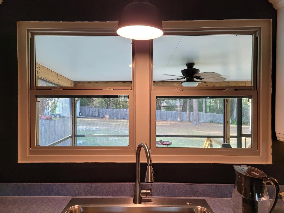 954-958 Grand Rondo Crescent City, FL 32112 - Photo 18 of 23 Kitchen view of a sink