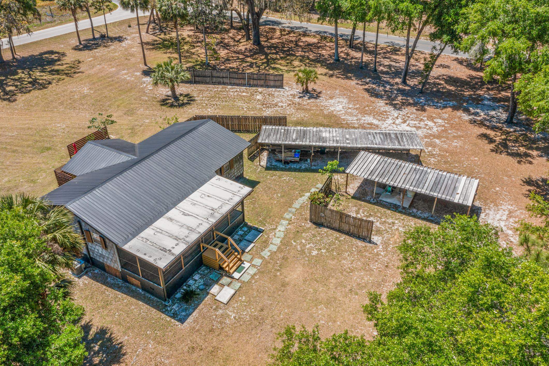 958-954 Grand Rondo Crescent City, FL 32112 - Photo 23 of 23 a view of a backyard with sitting area