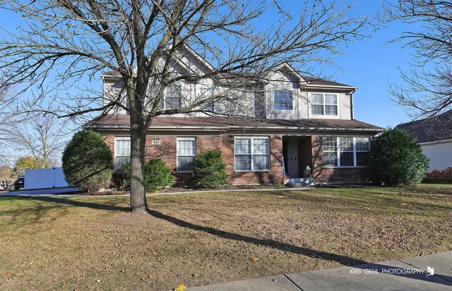 $629,000 | 415 Kingsport Drive, Gurnee, IL 60031