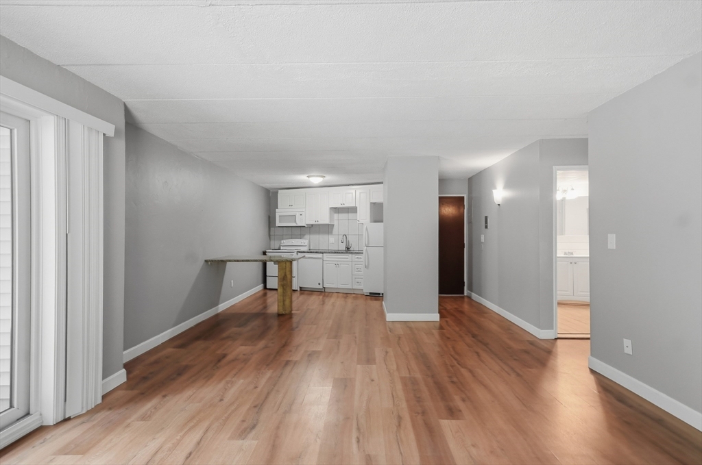 152 Turner Road, Unit 38 Holliston, MA 01746 - Photo 10 of 23