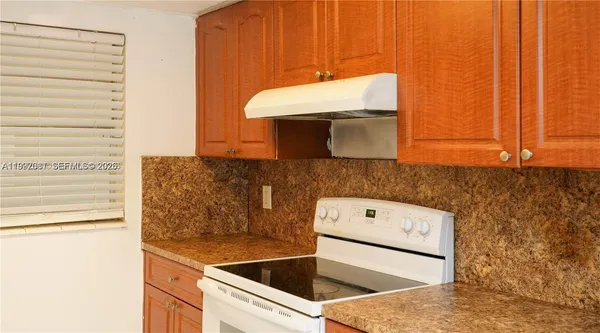 $1,675 | 11855 Northeast 19th Drive, Unit 10, North Miami, FL 33181
