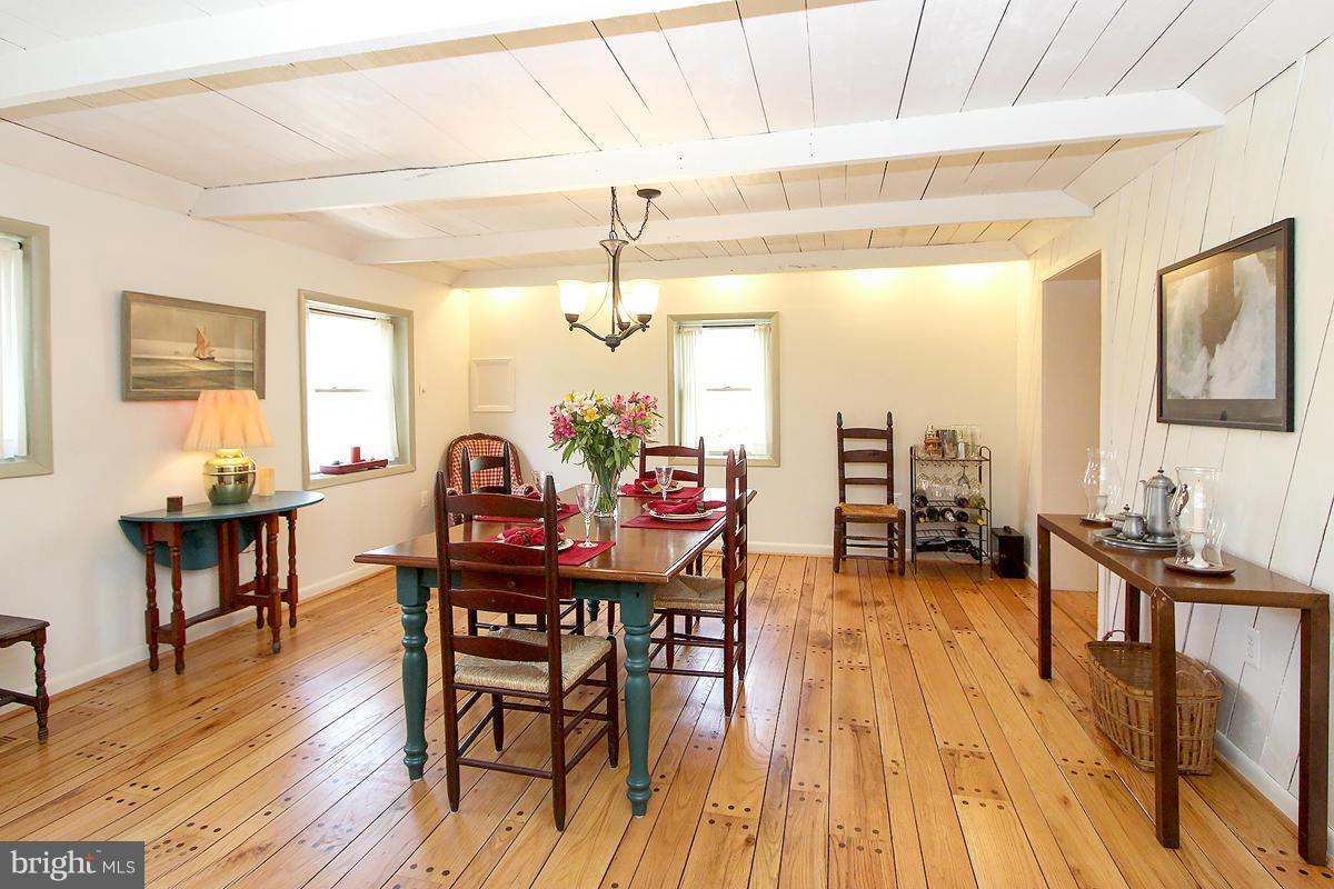 4315 Pinetree Road Rockville, MD 20853 - Photo 12 of 30 Dining Room