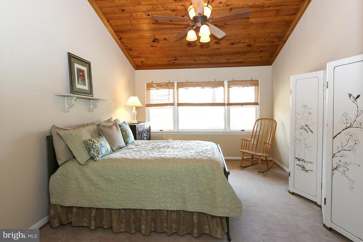 4315 Pinetree Road Rockville, MD 20853 - Photo 21 of 30 Bedroom