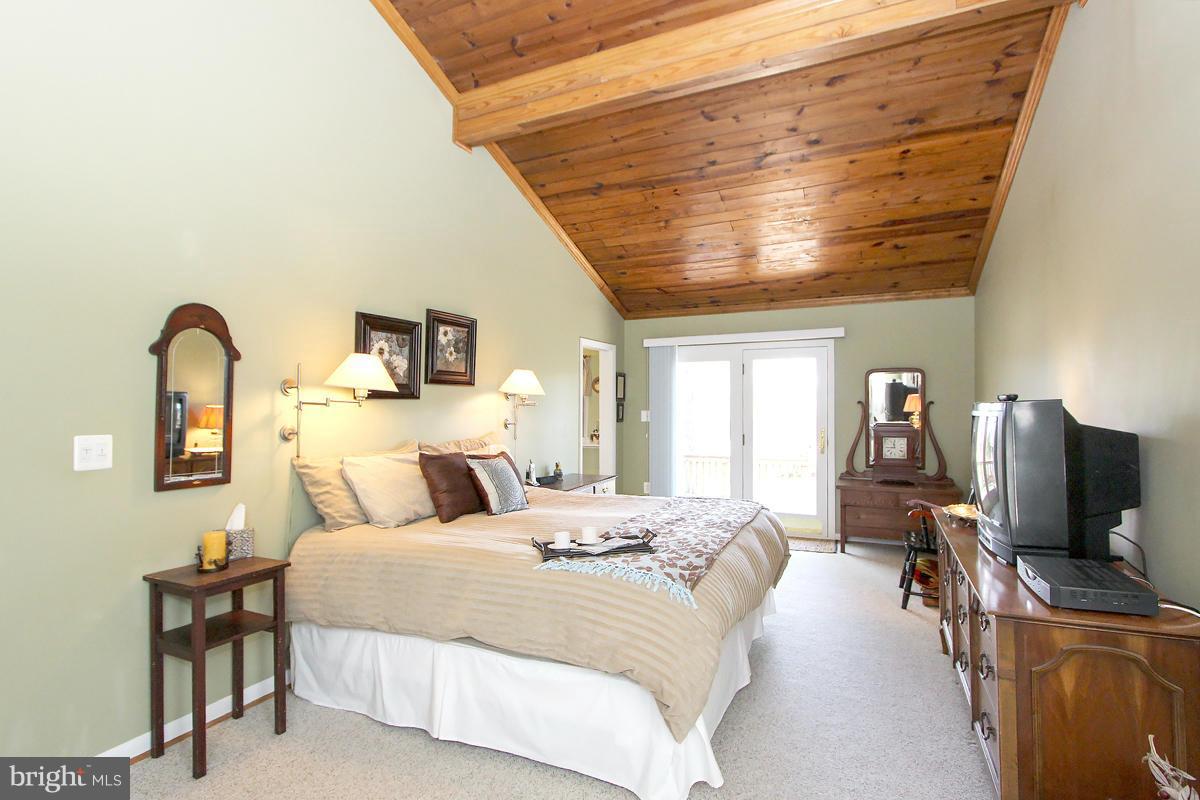 4315 Pinetree Road Rockville, MD 20853 - Photo 23 of 30 Bedroom (Master)