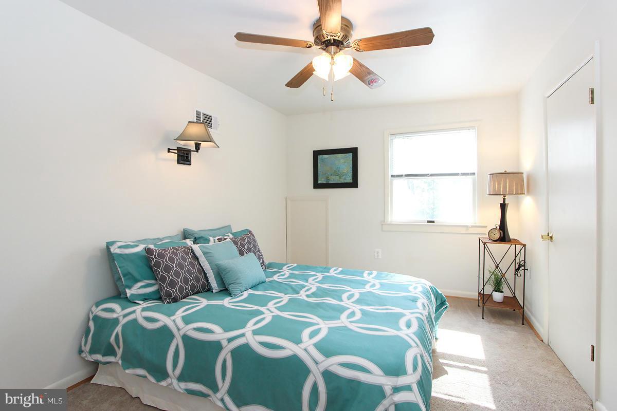 4315 Pinetree Road Rockville, MD 20853 - Photo 27 of 30 Bedroom
