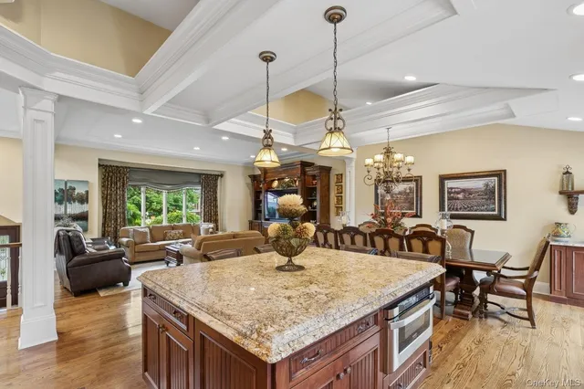 a view of a dining room and livingroom view