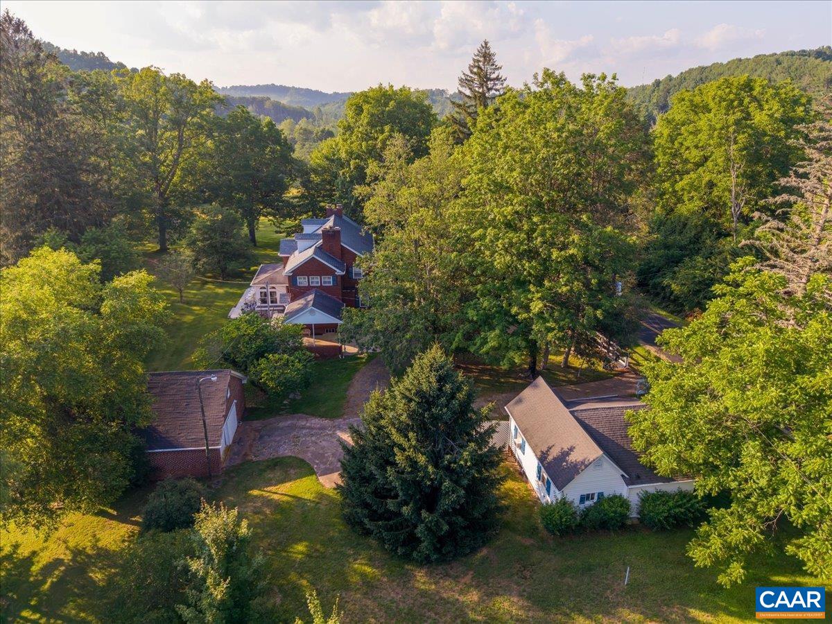 2492 Stable Road Hillsville, VA 24343 - Photo 16 of 65