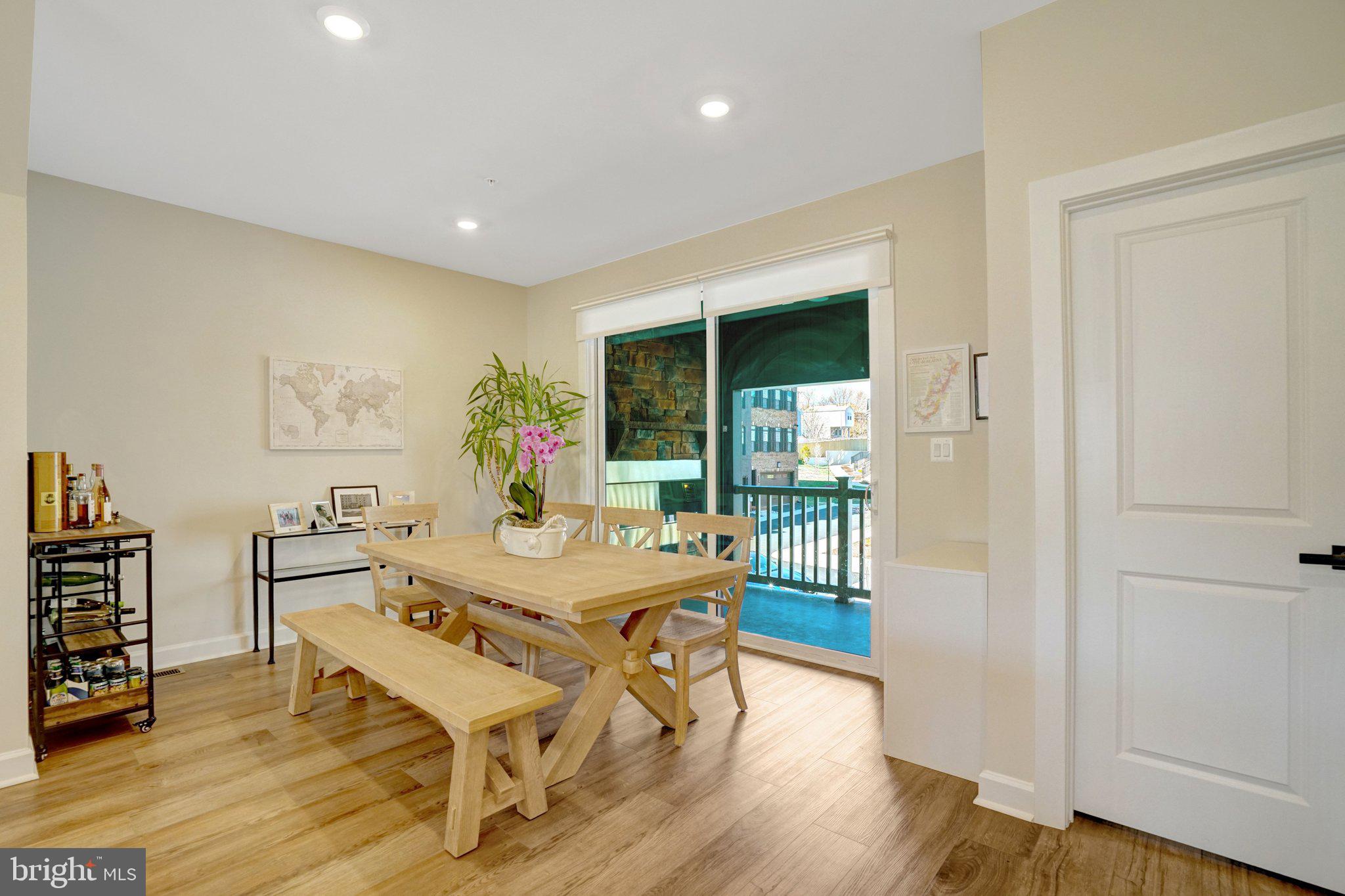 5369 8th Road South Arlington, VA 22204 - Photo 11 of 37 Bright dining area with outdoor view.