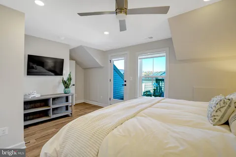 $1,100,000 | 5369 8th Road South, Arlington, VA 22204