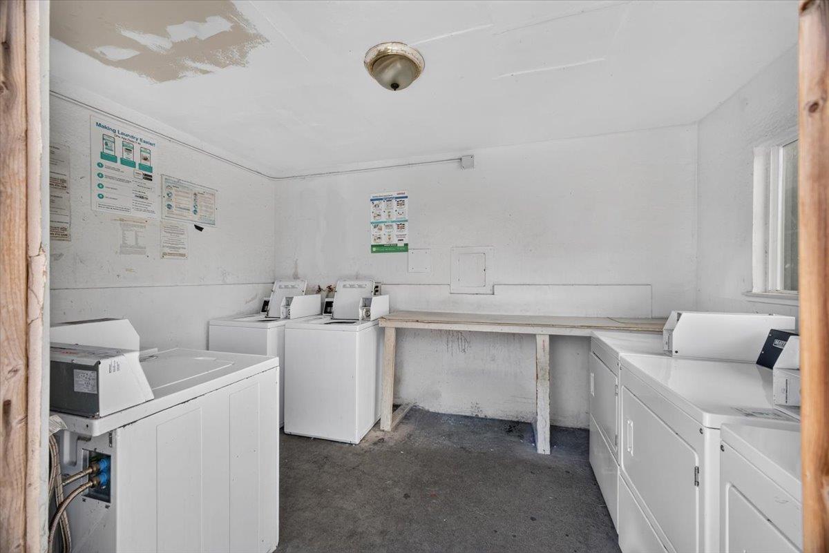 608 North Sanborn Road Salinas, CA 93905 - Photo 10 of 12 Gallery Image 10