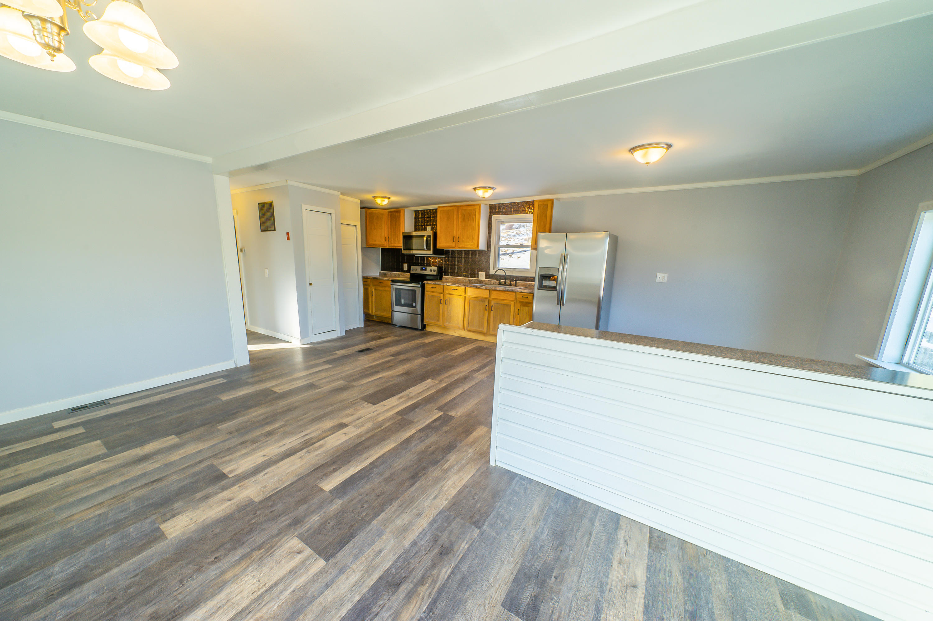 541 South Main Road Frankfort, ME 04438 - Photo 4 of 19 155