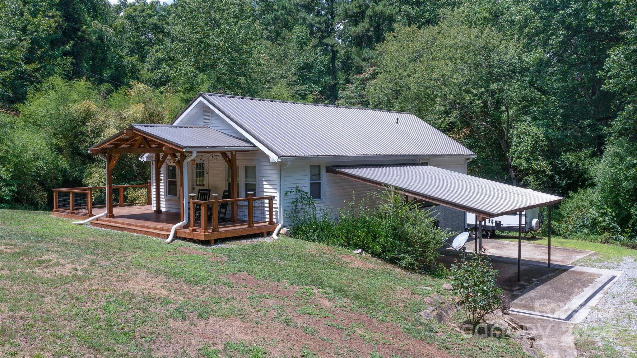 75 View Street Columbus, NC 28722 - Photo 1 of 24 Gallery Image 1