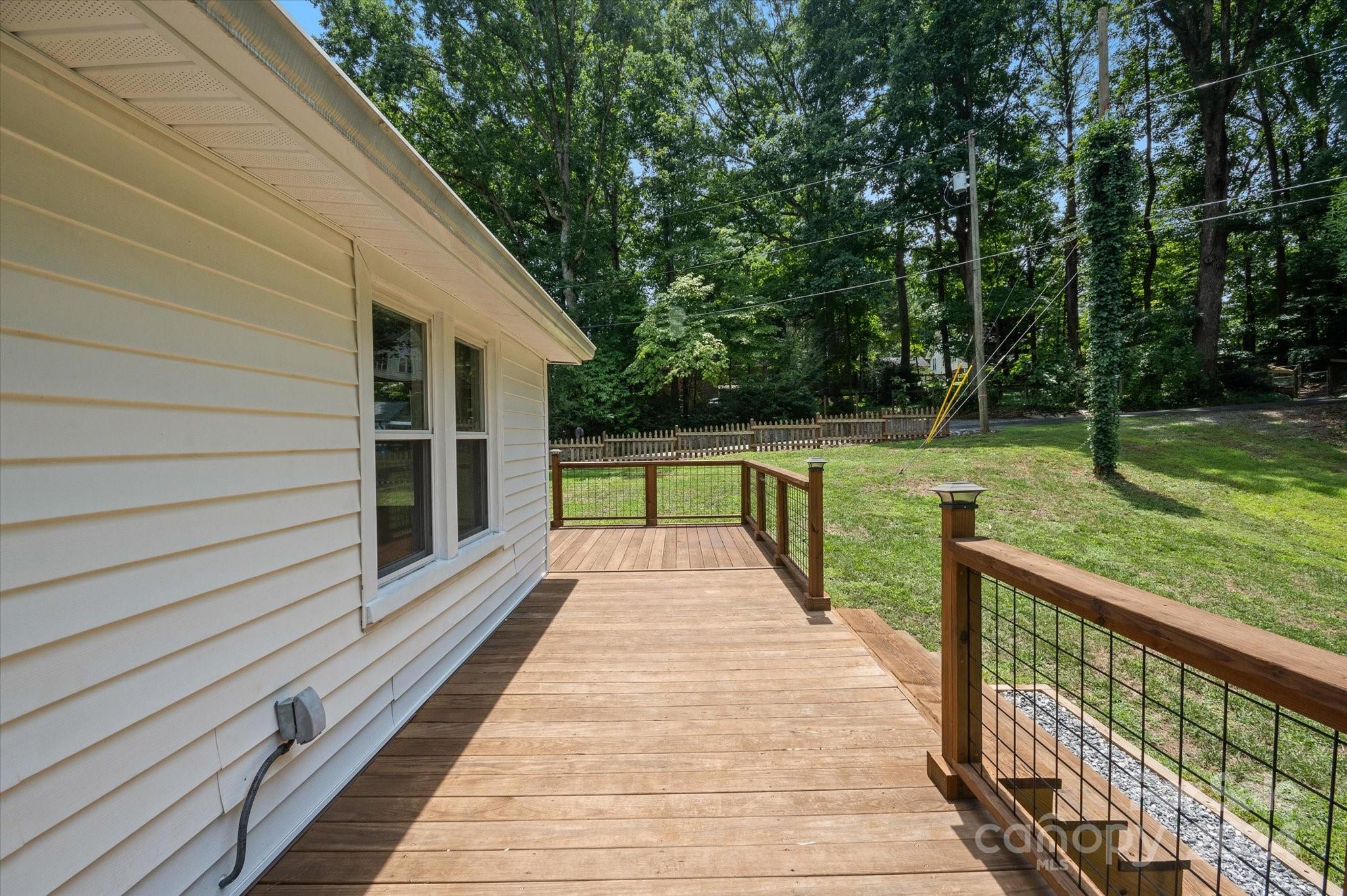 75 View Street Columbus, NC 28722 - Photo 8 of 24 Gallery Image 8