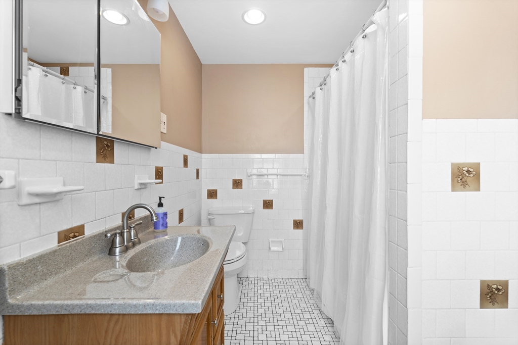 17 Trenton Street Boston, MA 02129 - Photo 6 of 16