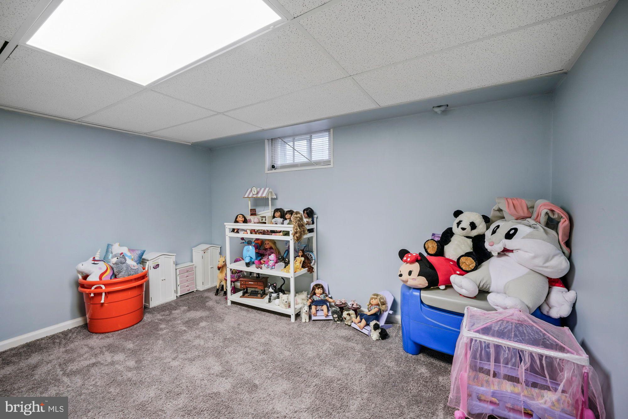 3 Albemarle Road Hamilton, NJ 08690 - Photo 14 of 27 a children room with toys