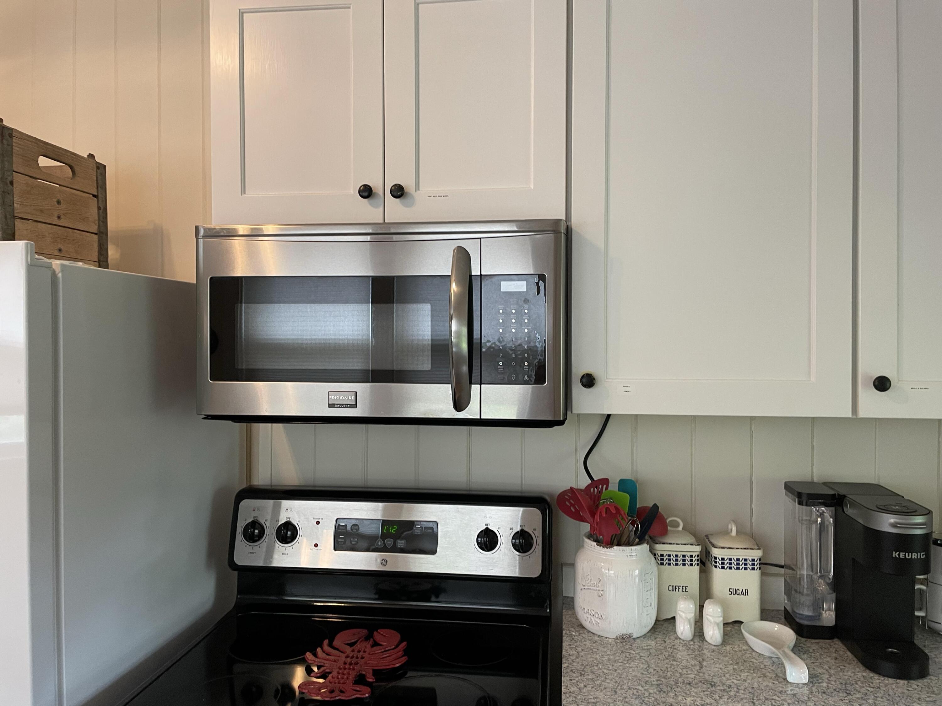 494 Wiscasset Road Boothbay, ME 04537 - Photo 13 of 37 Stove