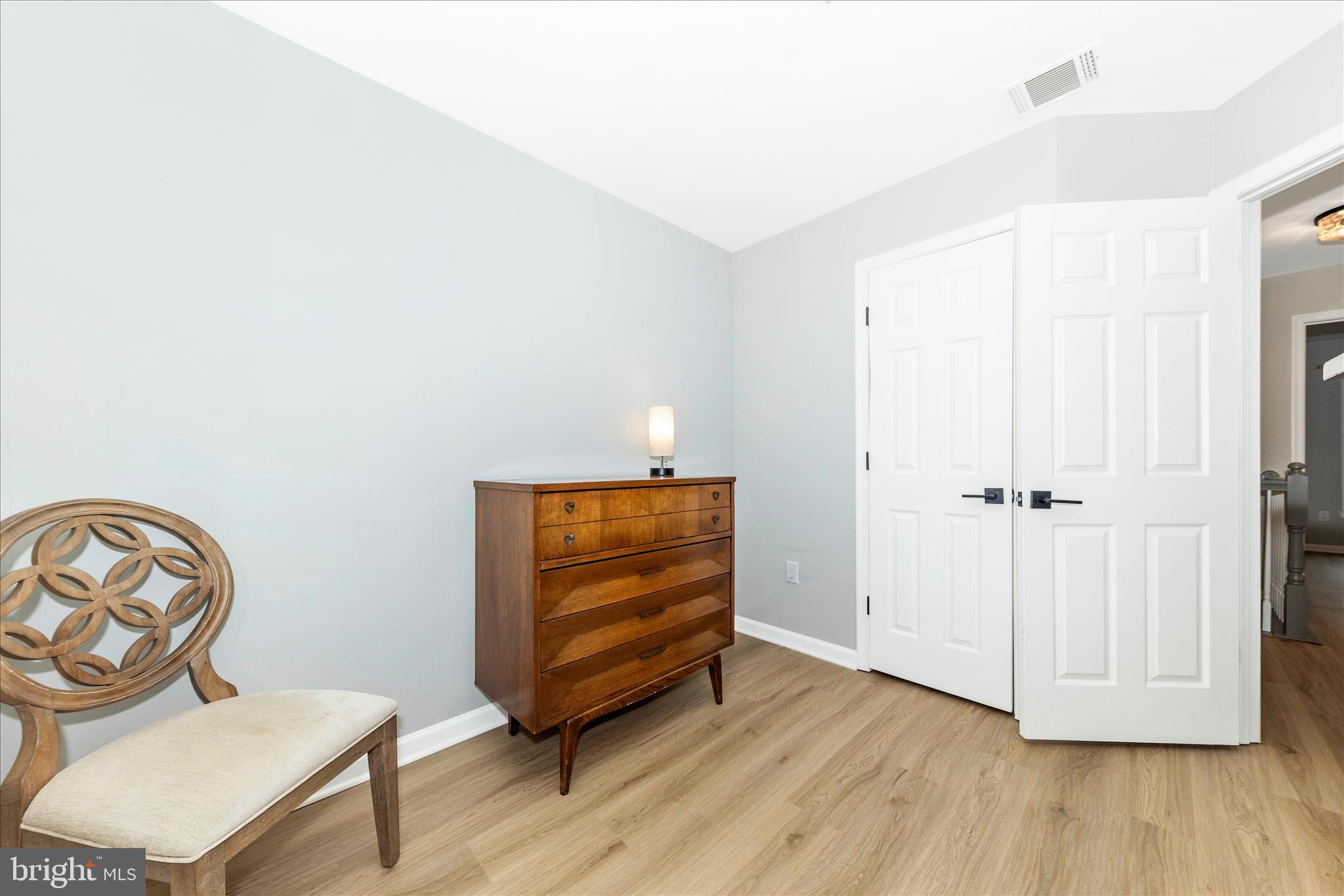 2902 Clovercrest Way Olney, MD 20832 - Photo 23 of 39 Bedroom 2