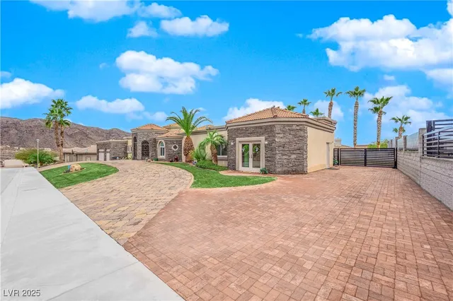 $1,999,000 | 210 Red Rock Road, Boulder City, NV 89005