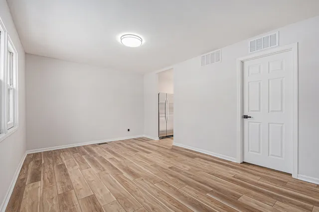 $194,900 | 512 Sehring Street, Joliet, IL 60436