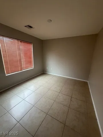 $2,000 | 720 East Caballo Hills Avenue, North Las Vegas, NV 89081