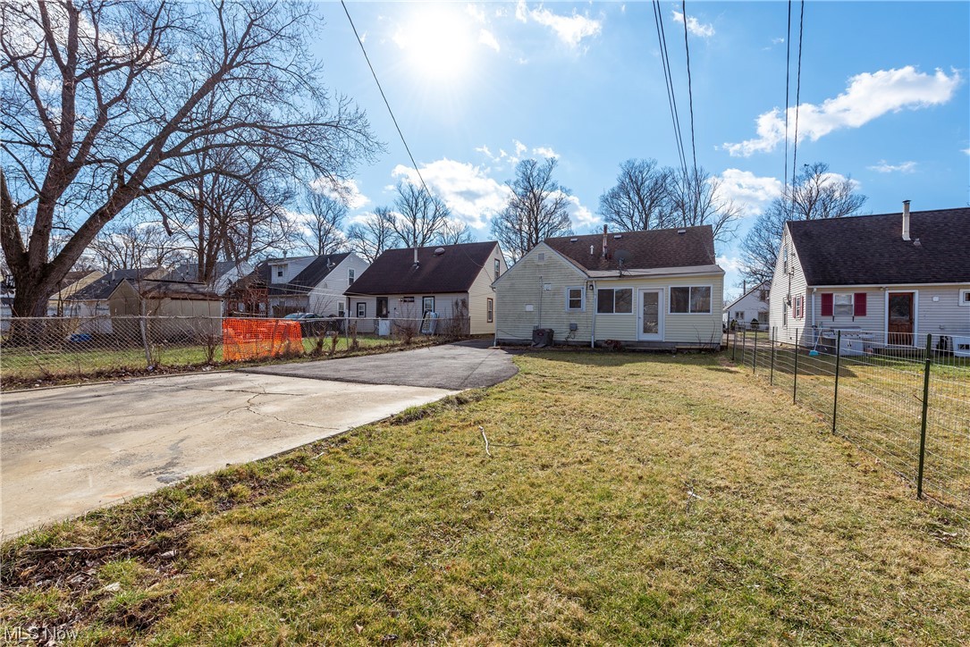 18812 Homeway Road Cleveland, OH 44135 - Photo 35 of 35 Gallery Image 35
