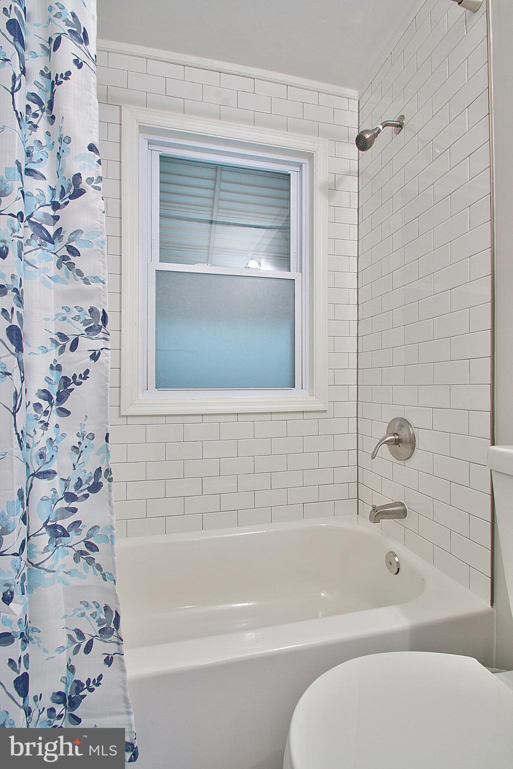 2828 Southbrook Road Baltimore, MD 21222 - Photo 15 of 20