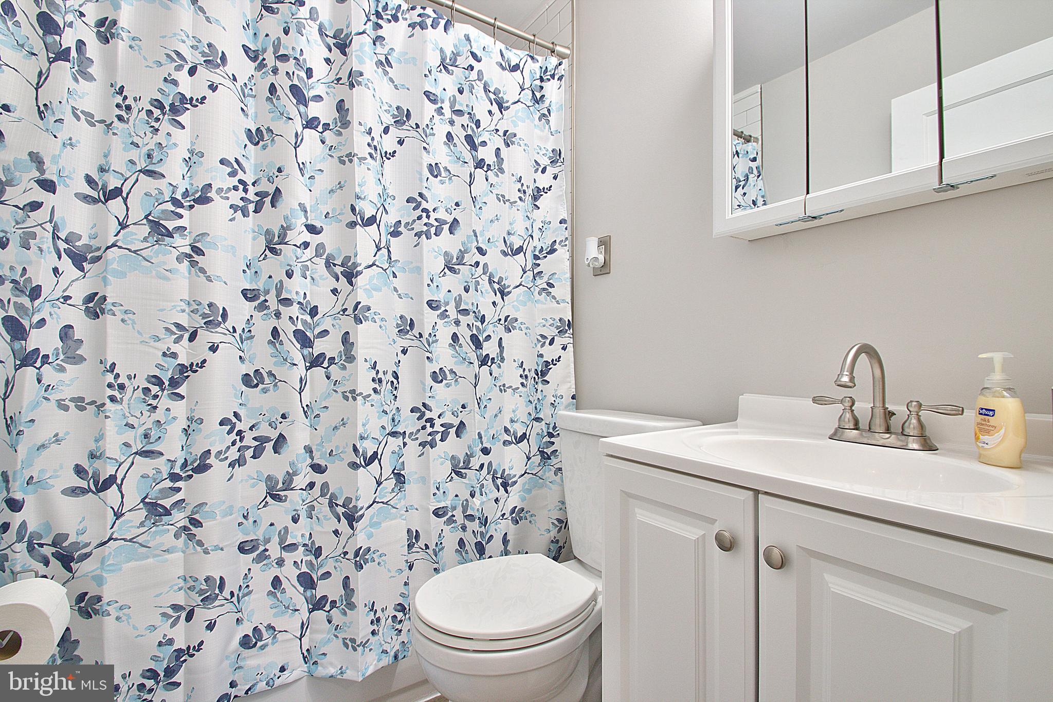 2828 Southbrook Road Baltimore, MD 21222 - Photo 16 of 20