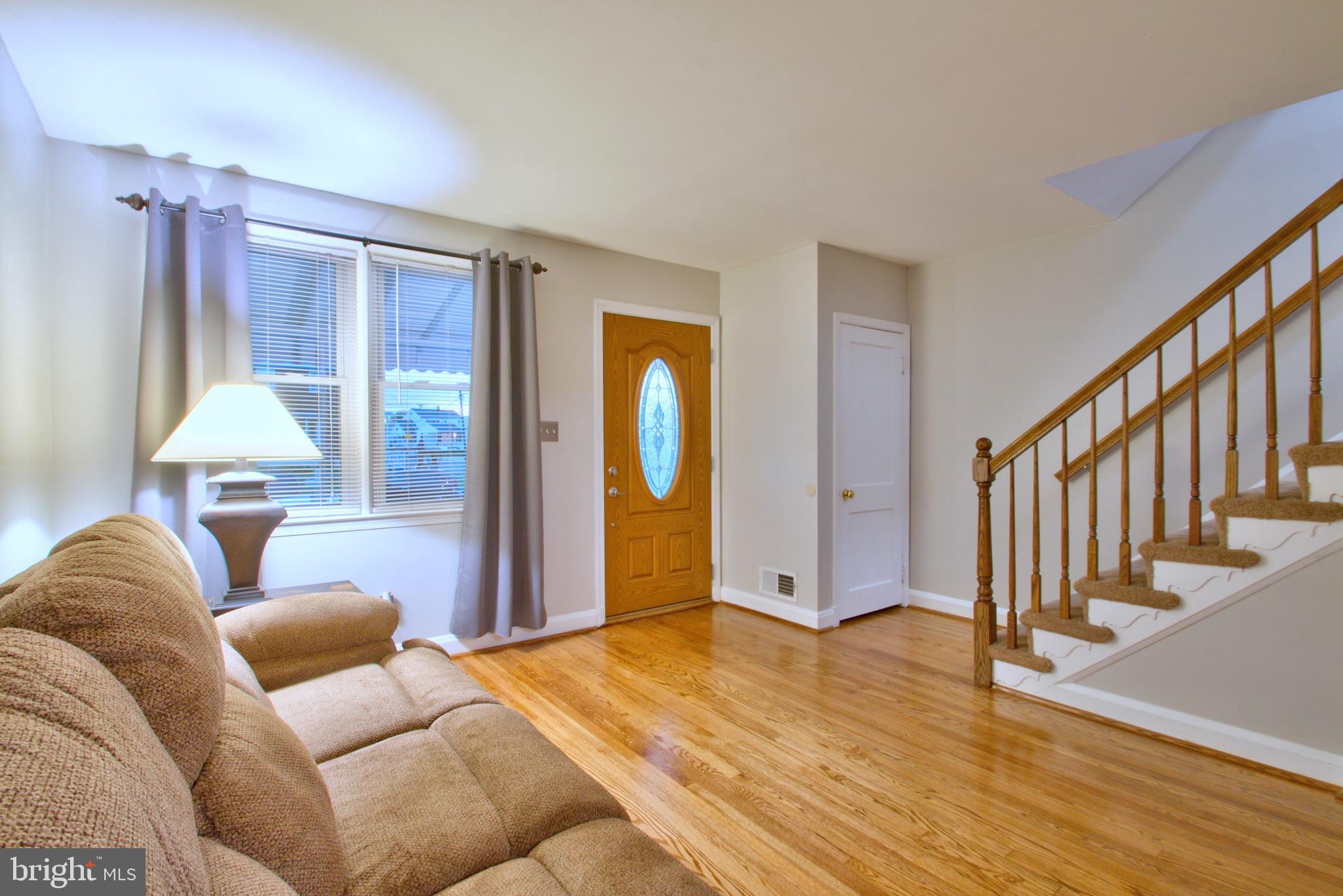 2828 Southbrook Road Baltimore, MD 21222 - Photo 4 of 20
