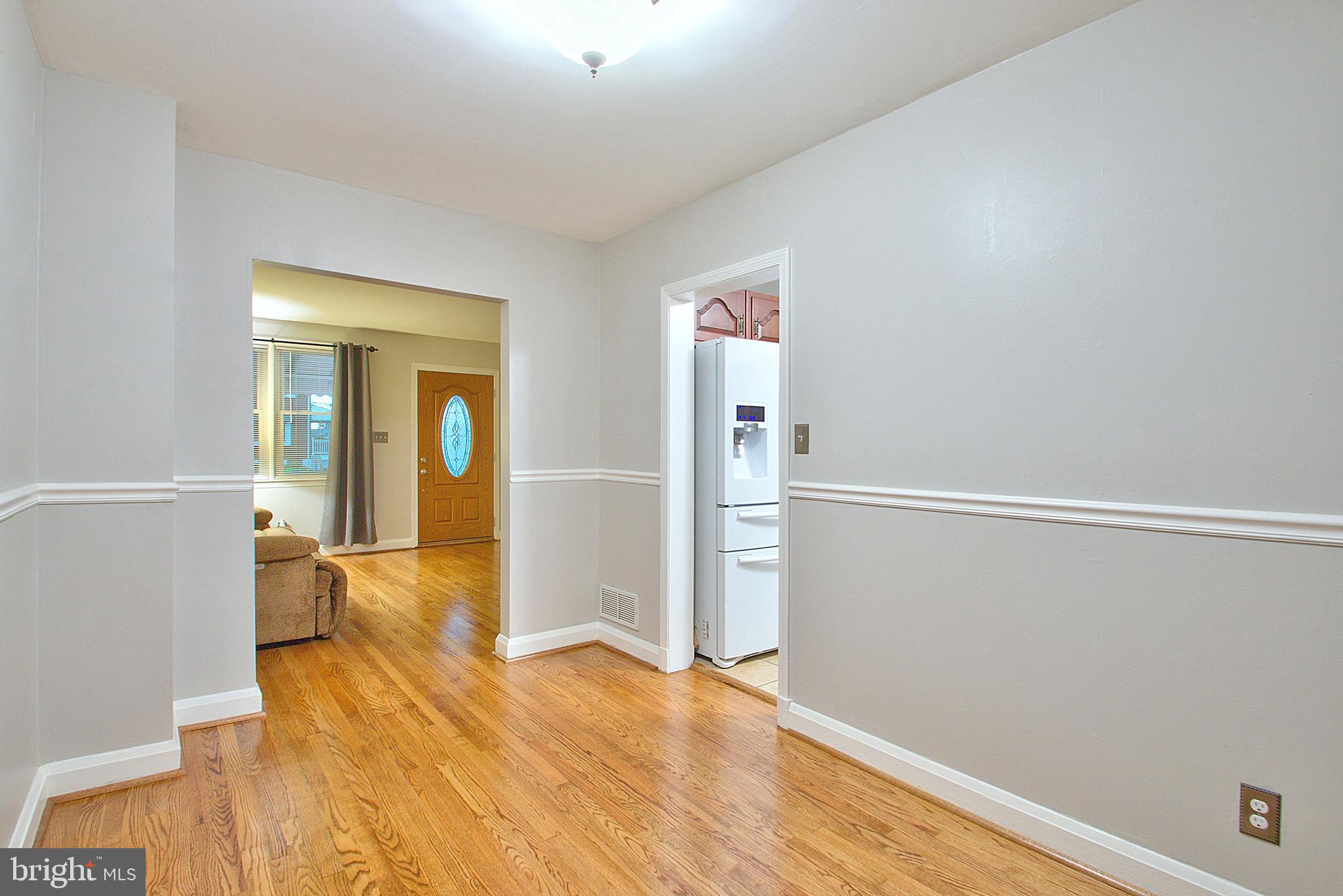 2828 Southbrook Road Baltimore, MD 21222 - Photo 6 of 20