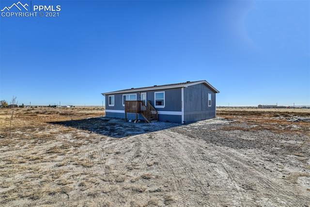 21335 Oak View Road Fountain, CO 80817 - Photo 3 of 35 Gallery Image 3
