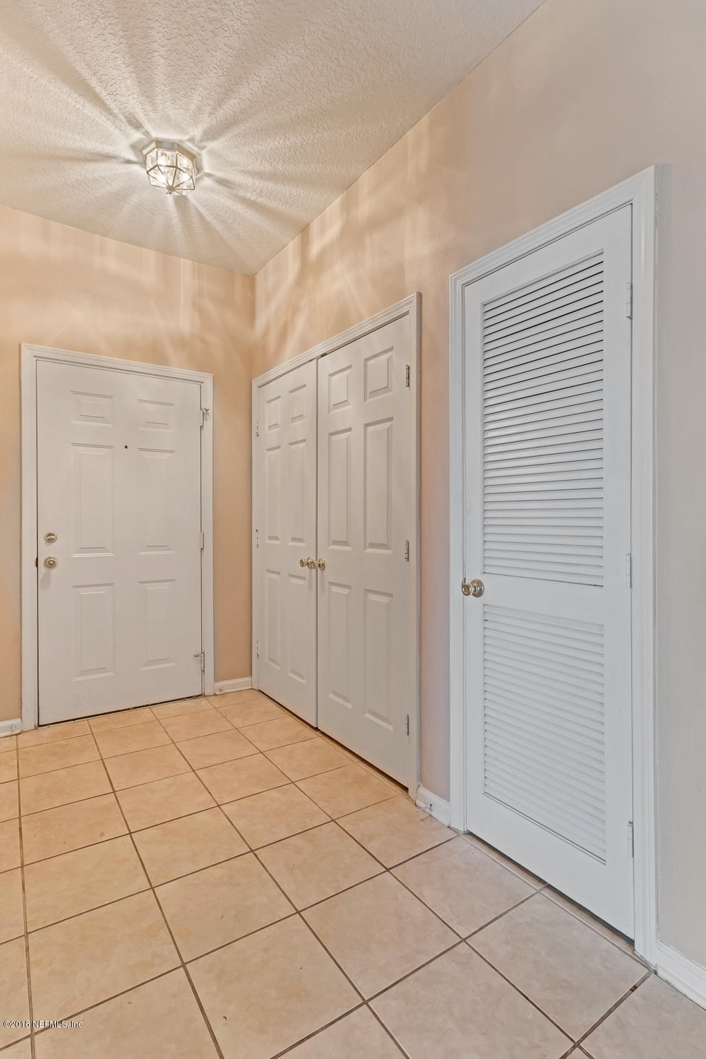7990 Baymeadows Road East, Unit 211 Jacksonville, FL 32256 - Photo 4 of 21 a view of an empty room