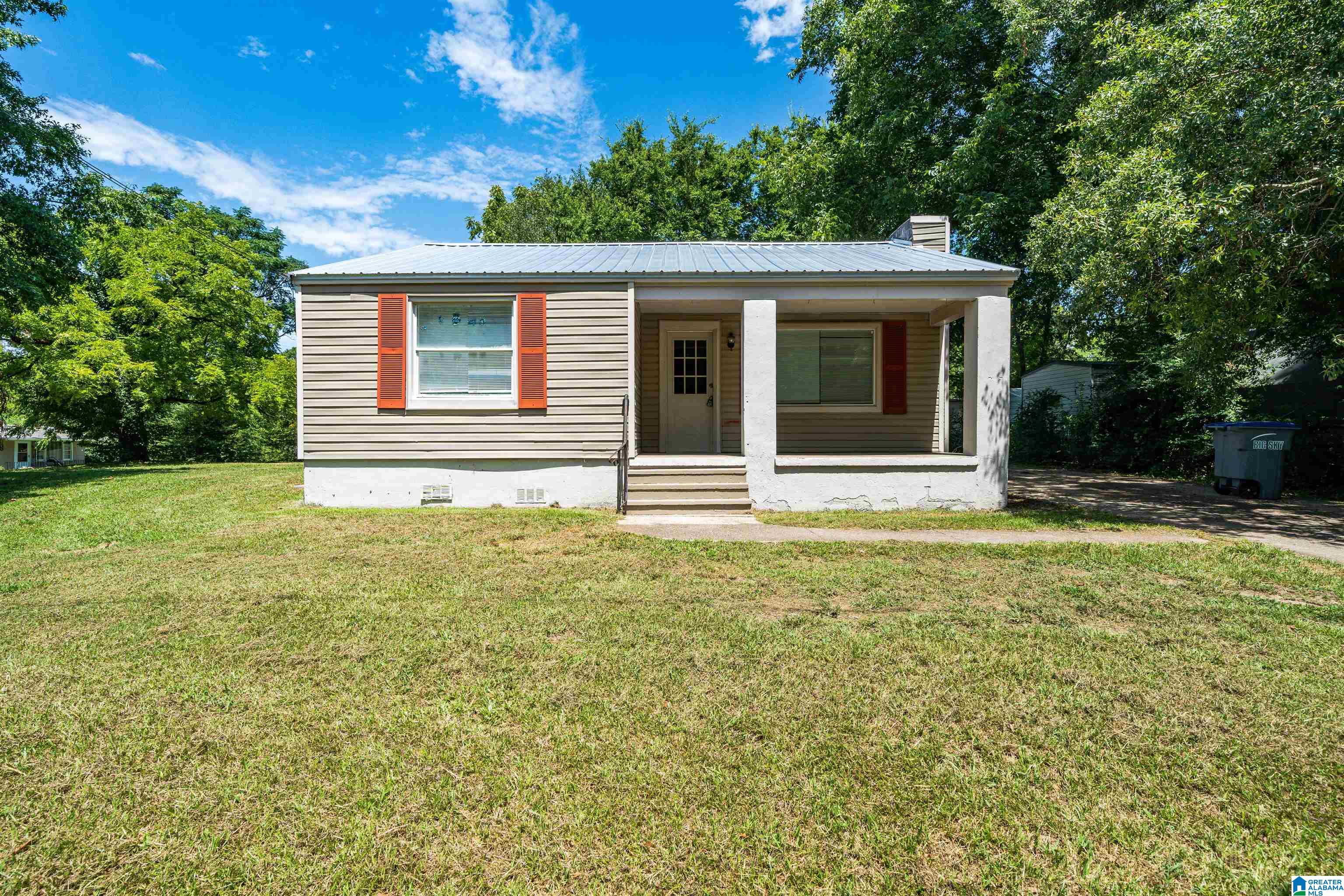 124 Ridge Street Adamsville, AL 35005 - Photo 1 of 10