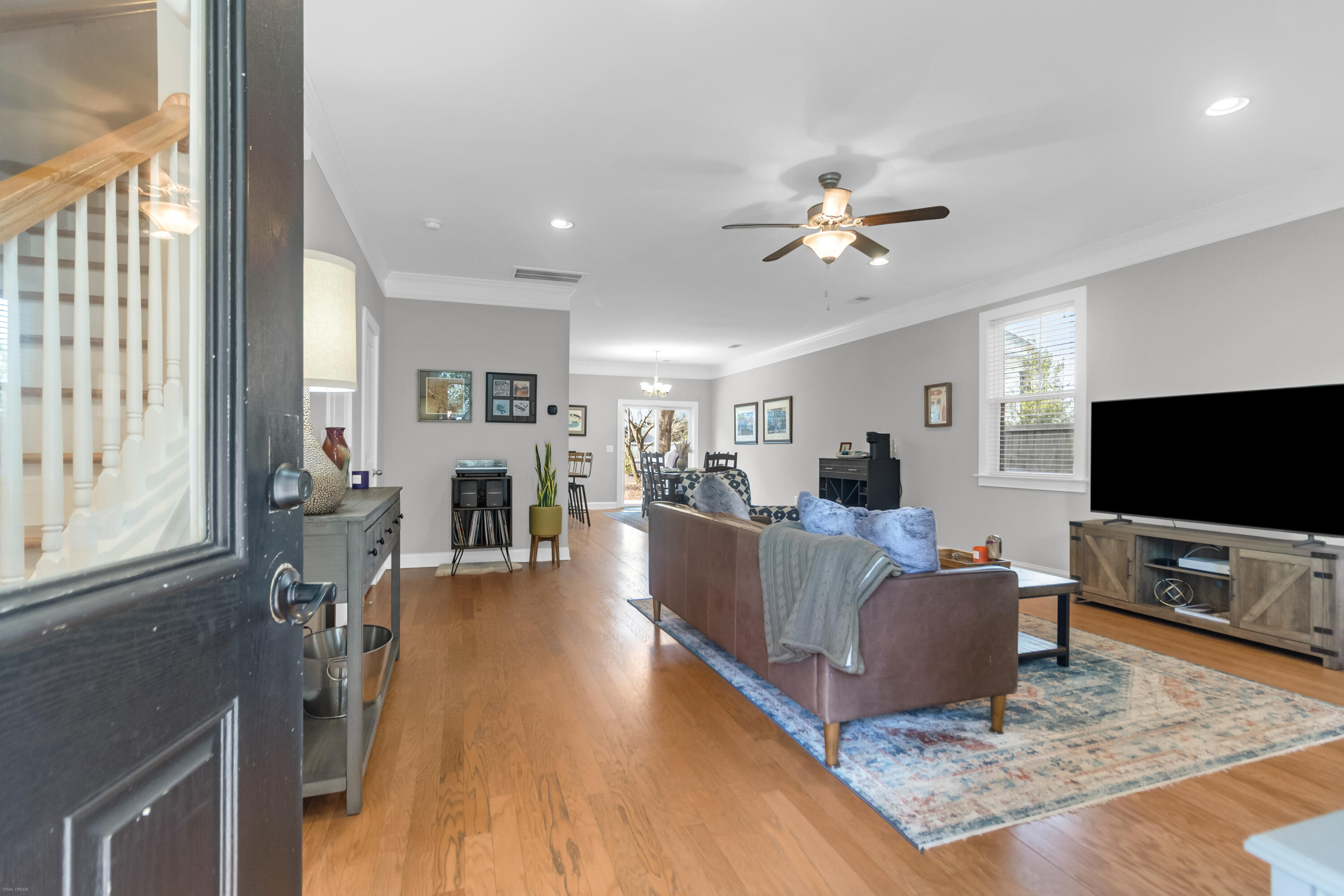 949 Dills Bluff Road Charleston, SC 29412 - Photo 7 of 40 Welcome Home