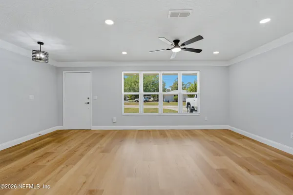 $319,900 | 7925 Praver Drive East, Jacksonville, FL 32217