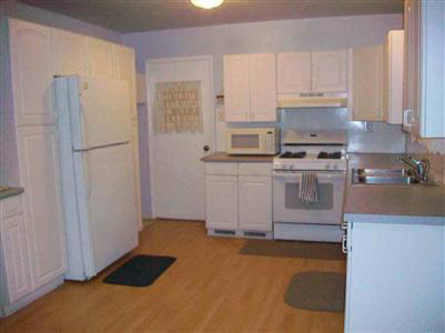 6029 North Genesee Road Flint, MI 48506 - Photo 4 of 11 20136981-3.JPG