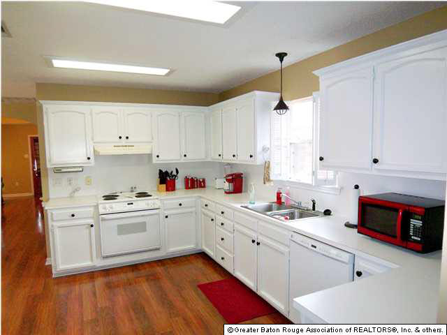 3633 Brightside Drive Baton Rouge, LA 70820 - Photo 3 of 15 Gallery Image 3