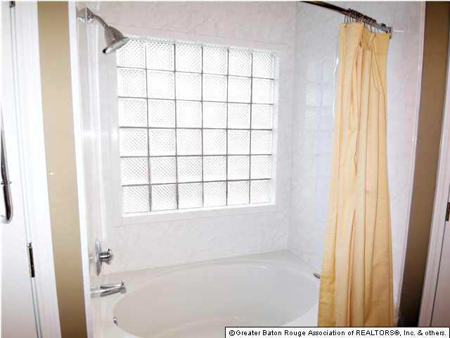 3633 Brightside Drive Baton Rouge, LA 70820 - Photo 9 of 15 Gallery Image 9