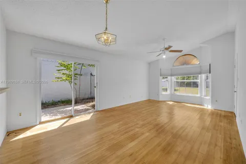 $275,000 | 331 San Gabriel Street, Winter Springs, FL 32708