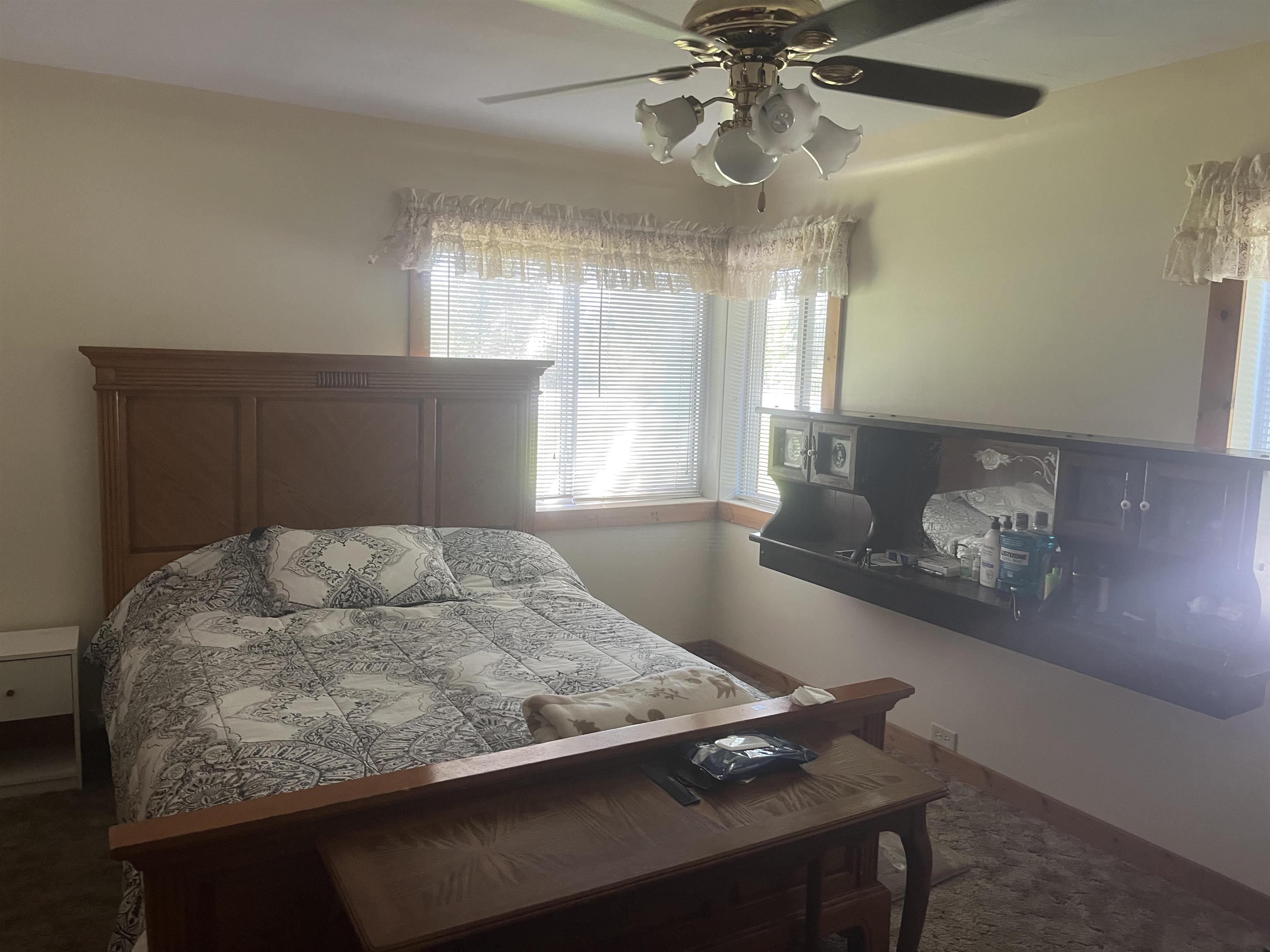5200 South Huron Road Standish, MI 48658 - Photo 9 of 34 1949026-d333493f-854e-4382-ad5d-b58d6a3f7b12.JPG