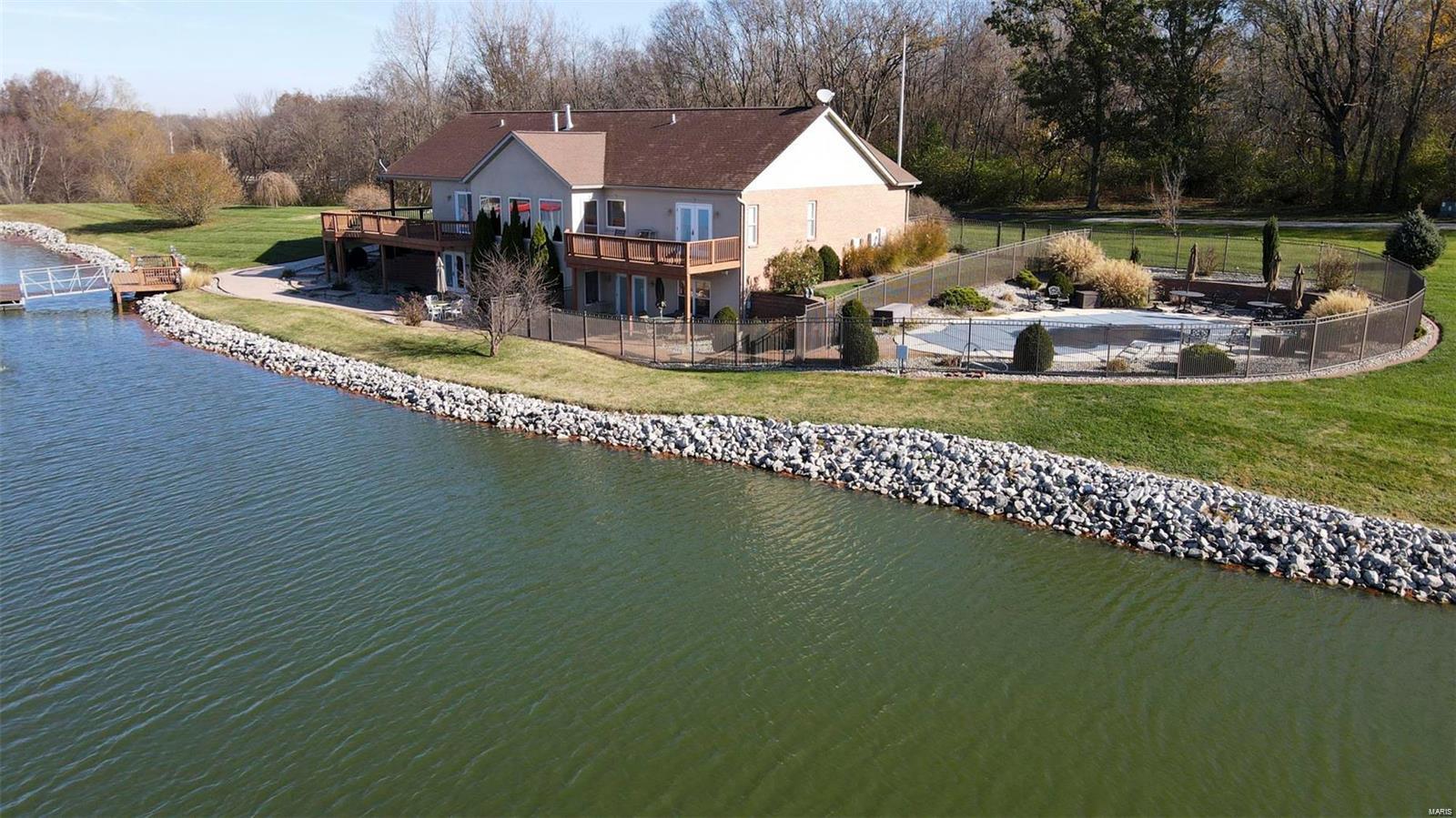 114 Rinderer Road Trenton, IL 62293 - Photo 10 of 62