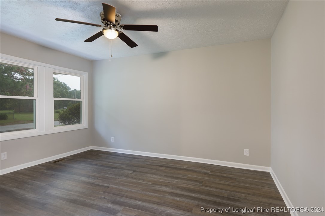 200 West Sunset Drive Red Springs, NC 28377 - Photo 3 of 20 Gallery Image 3