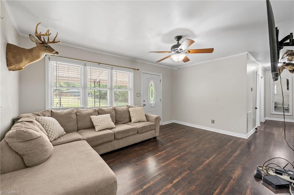 1867 Gerringer Road Burlington, NC 27217 - Photo 13 of 28 Gallery Image 13