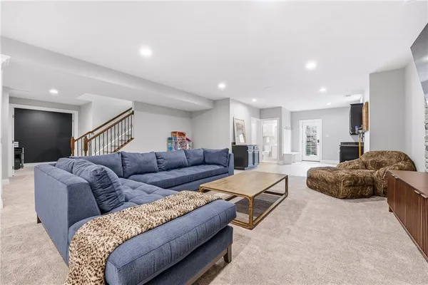 $1,325,000 | 103 Hollyberry Court, Mars, PA 16046